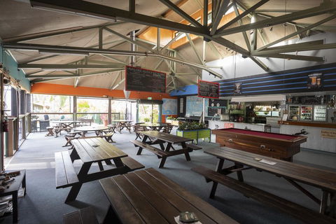 Colonial Village Cabins, Camping & Tours - Hervey Bay YHA - Hobart Tourism 3