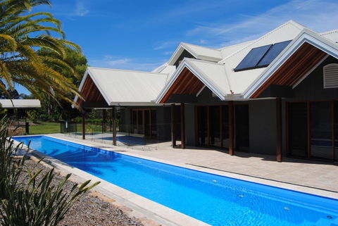 Colorado - Beauty Nestled In The Heart Of Bonville - Hobart Tourism 0