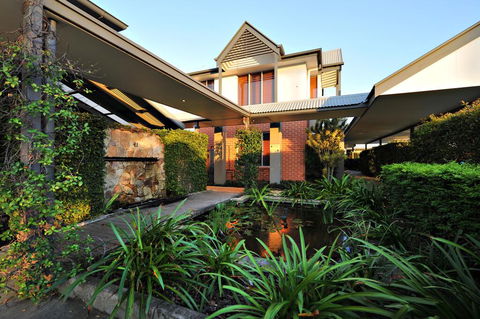 Comfort Inn & Suites Northgate Airport Motel - Hobart Tourism 2