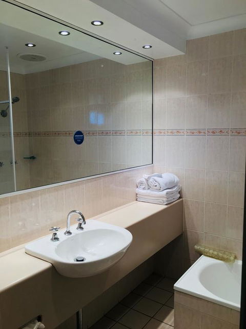 Comfort Inn Bushman's - Hobart Tourism 3
