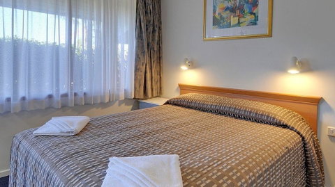 Comfort Inn Cedar Lodge - Tourism TAS 0