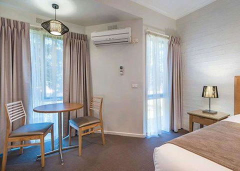 Comfort Inn Coach & Bushmans - Hobart Tourism 3