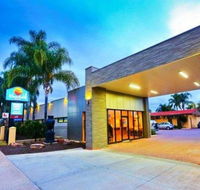 Comfort Inn Deakin Palms - Tourism TAS