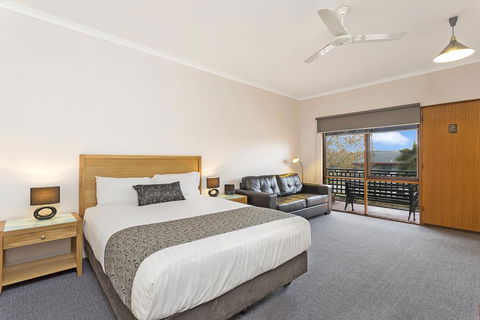 Comfort Inn Lady Augusta - Hobart Tourism 3