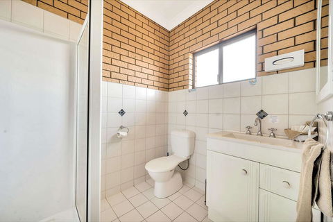 Comfort Inn Warwick - Tourism TAS 1