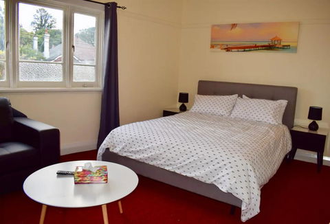 Comfortable Apartment In Trendy Haberfield - Tourism TAS 3