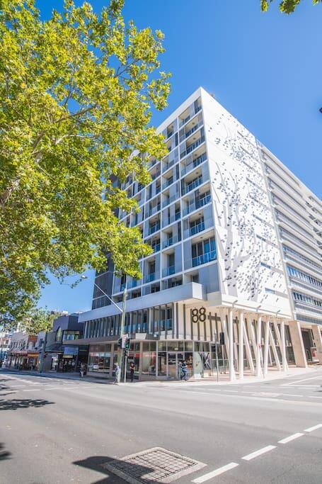 Comfortable Studio At The Central Of Chatswood - Hobart Tourism 3