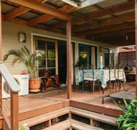 Comfortable Outdoor Entertaining Lake Walks - Hobart Tourism