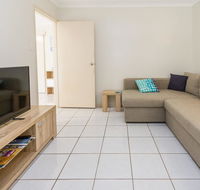 Comfy and Cosy ground floor unit - Hobart Tourism