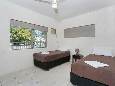 Connemara Beachside Cottage - Hobart Tourism 2