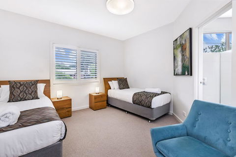 Connolly House - Hobart Tourism 3