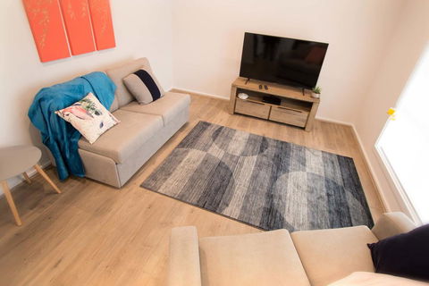 Contemporary Esprit With River Reserve Access - Tourism TAS 2