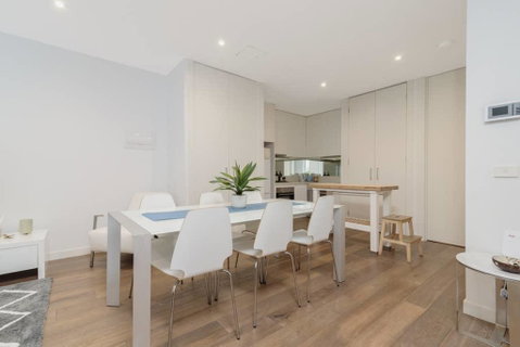 Convenience And Luxury In Carnegie - Tourism TAS 1