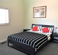 convenientcomfortable home - Hobart Tourism