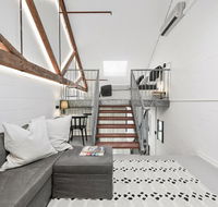 Converted Warehouse City Loft - Hobart Tourism