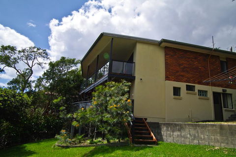 Cooinda, 17 Dulconghi Street - Tourism TAS 1