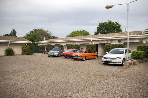 Cooma Motor Inn - Tourism TAS 1