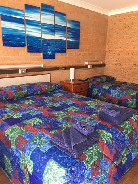 Coonamble Motel - Hobart Tourism 1