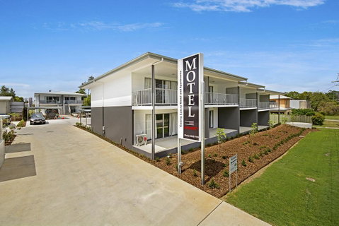 Cooroy Luxury Motel Apartments - Tourism TAS 3