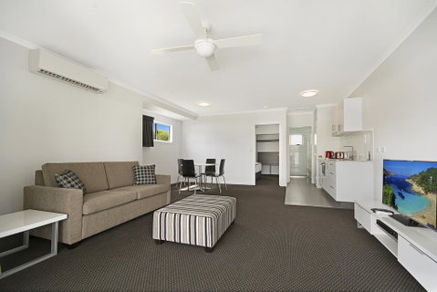 Cooroy Luxury Motel Apartments - Tourism TAS 0