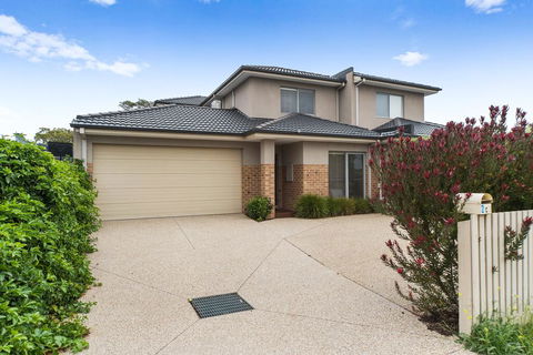 Cootamundra - Tourism TAS 2