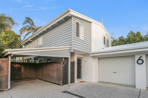 Cosy But Cool, Sunshine Beach - Tourism TAS 1