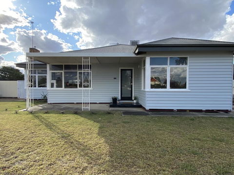 Cottage Natimuk - Hobart Tourism 1