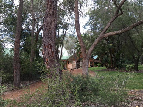 Country Retreat On 1 Acre With Pool, Hot Tub Surrounded By Trees - Tourism TAS 0