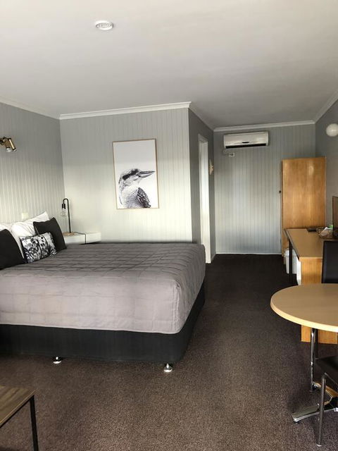 Country Roads Motor Inn - Hobart Tourism 1