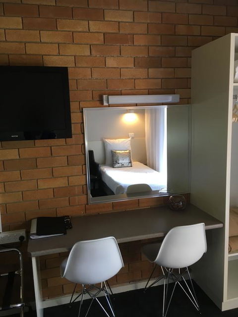 Court Street Motel - Tourism TAS 3