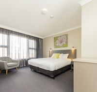 Cowra Services Club Motel - Hobart Tourism