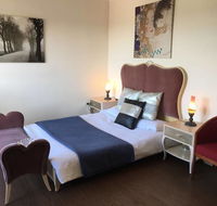 CozyStudioUnit in BeverlyHills Train Accessible - Hobart Tourism