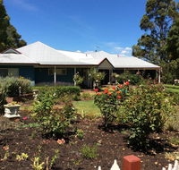 Crabapple Lane - Tourism TAS