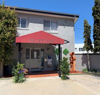 Crest Motor Inn - Tourism TAS
