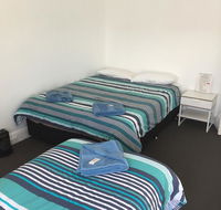 Crown Inn Hotel - Tourism TAS