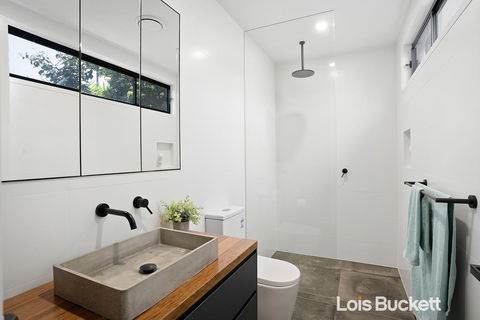 Crows Nest - Tourism TAS 3