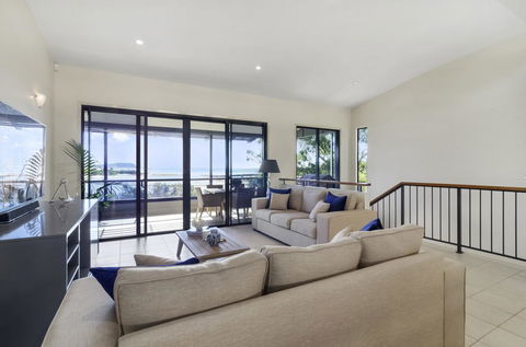 Currumbin Beachside Holiday Home - Hobart Tourism 2