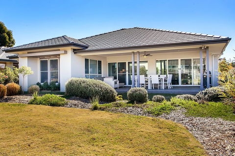 Cypress Point Lodge - Hobart Tourism 0