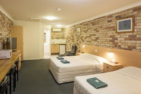 D'Aguilar Hotel Motel - Hobart Tourism 3