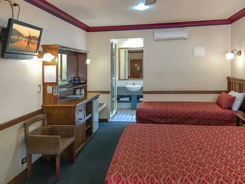Dalby Homestead Motel - Hobart Tourism 2