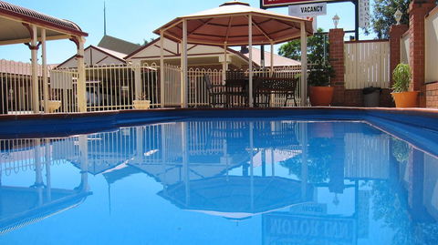 Dalby Mid Town Motor Inn - Hobart Tourism 1