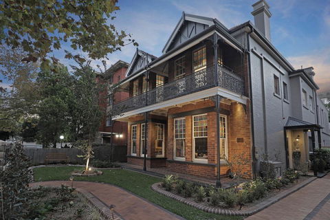 Dalziel Lodge - Hobart Tourism 0