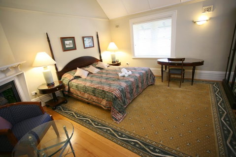 Darcy's Hotel - Tourism TAS 3