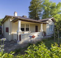 Darling House Castlemaine - Hobart Tourism