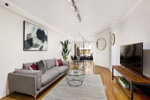 Darlinghurst One Bedroom Modern Self-Contained Apartment With Parking - Easy Access To Sydney CBD (45 PEL) - Tourism TAS 0