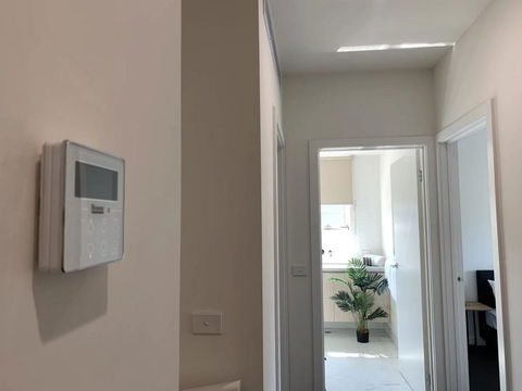 Delicate And Peaceful Bundoora Townhouse 20-R1 - Tourism TAS 0