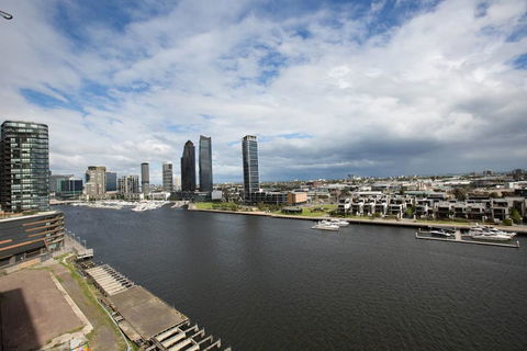 Delightful 2BR Riverview@Docklands - Tourism TAS 3