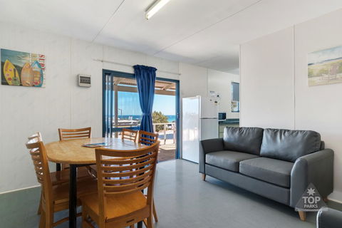Denham Seaside Caravan Park - Tourism TAS 2