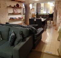 Dinky Di's Dugout - Hobart Tourism
