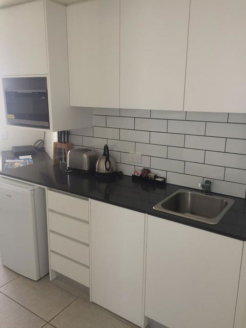 Direct Hotels - North Shore Kawana - Hobart Tourism 1